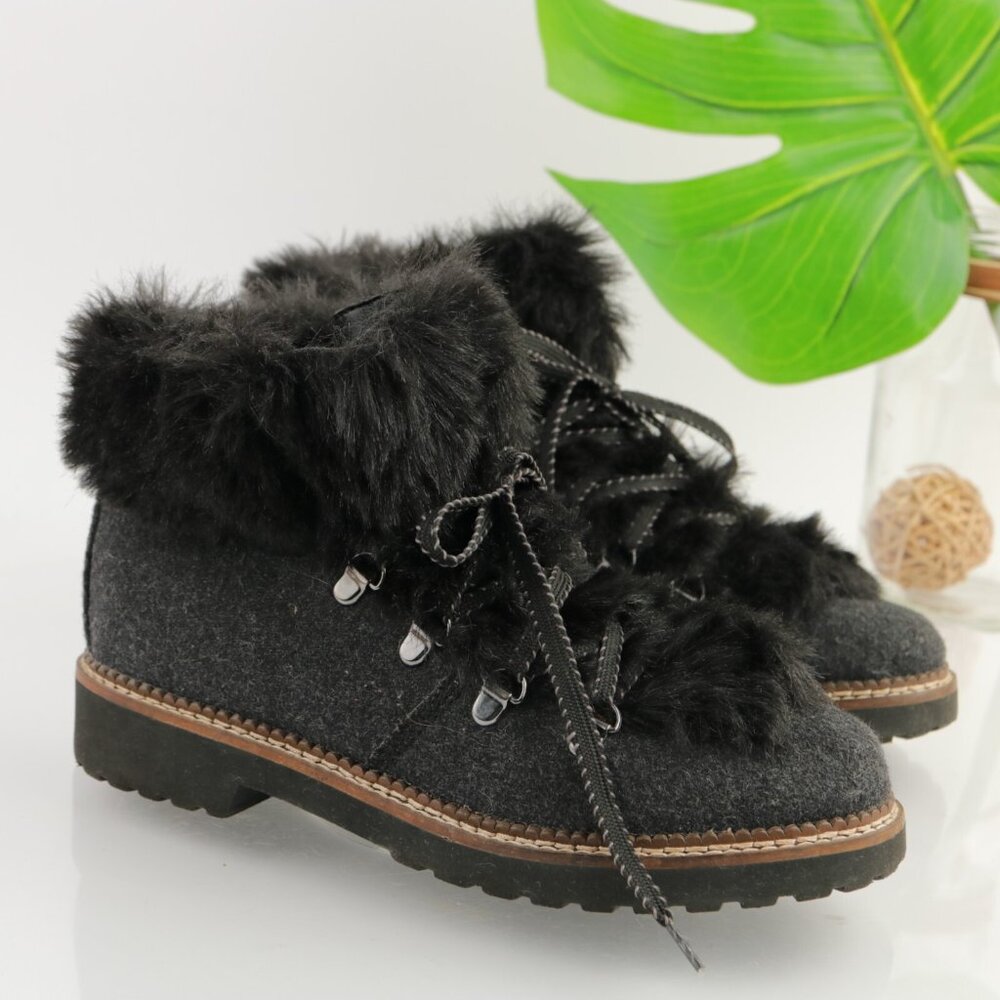 Franco Sarto Womens Harlin Boot Size 7.5 Gray Wool Furry Lace Up Bootie Lug Sole